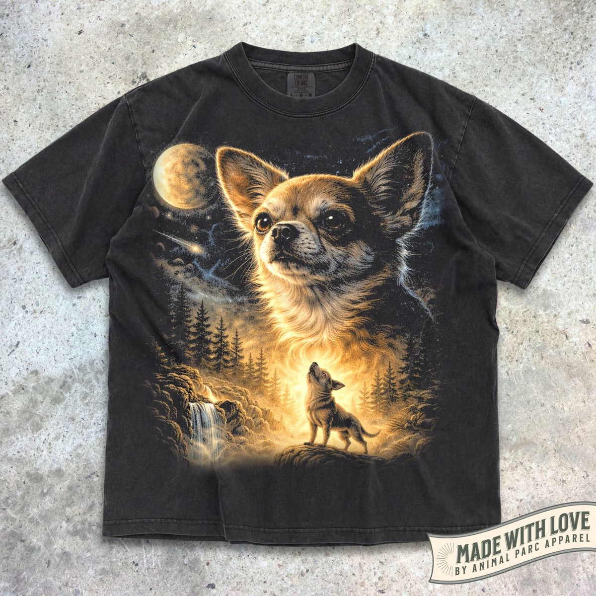 Howling Chihuahua Tee