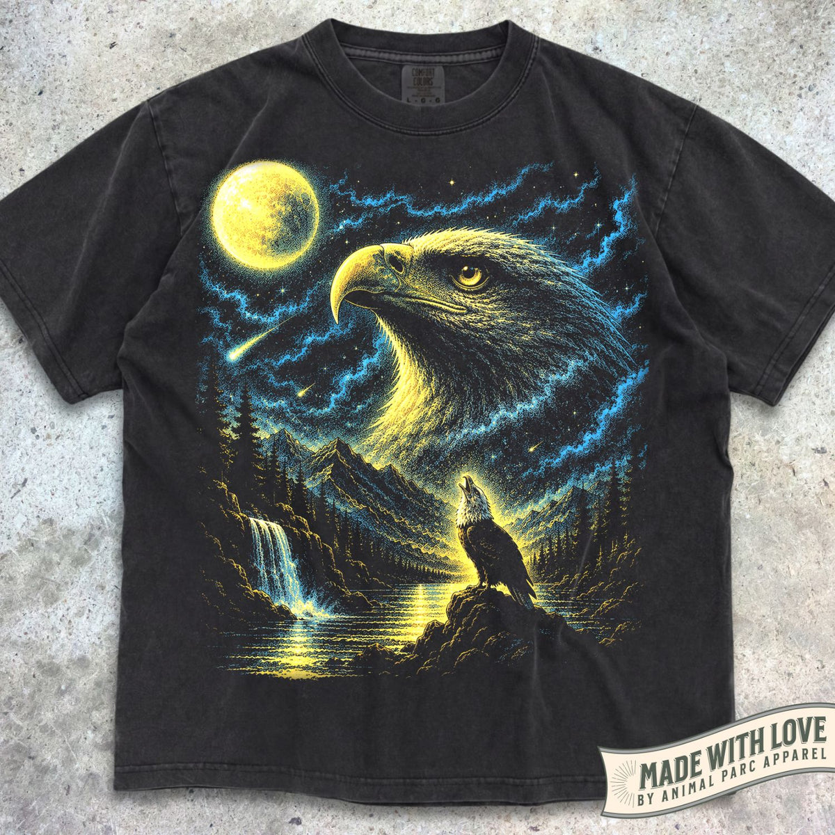 Bald Eagle Howling Moon Tee 2.0
