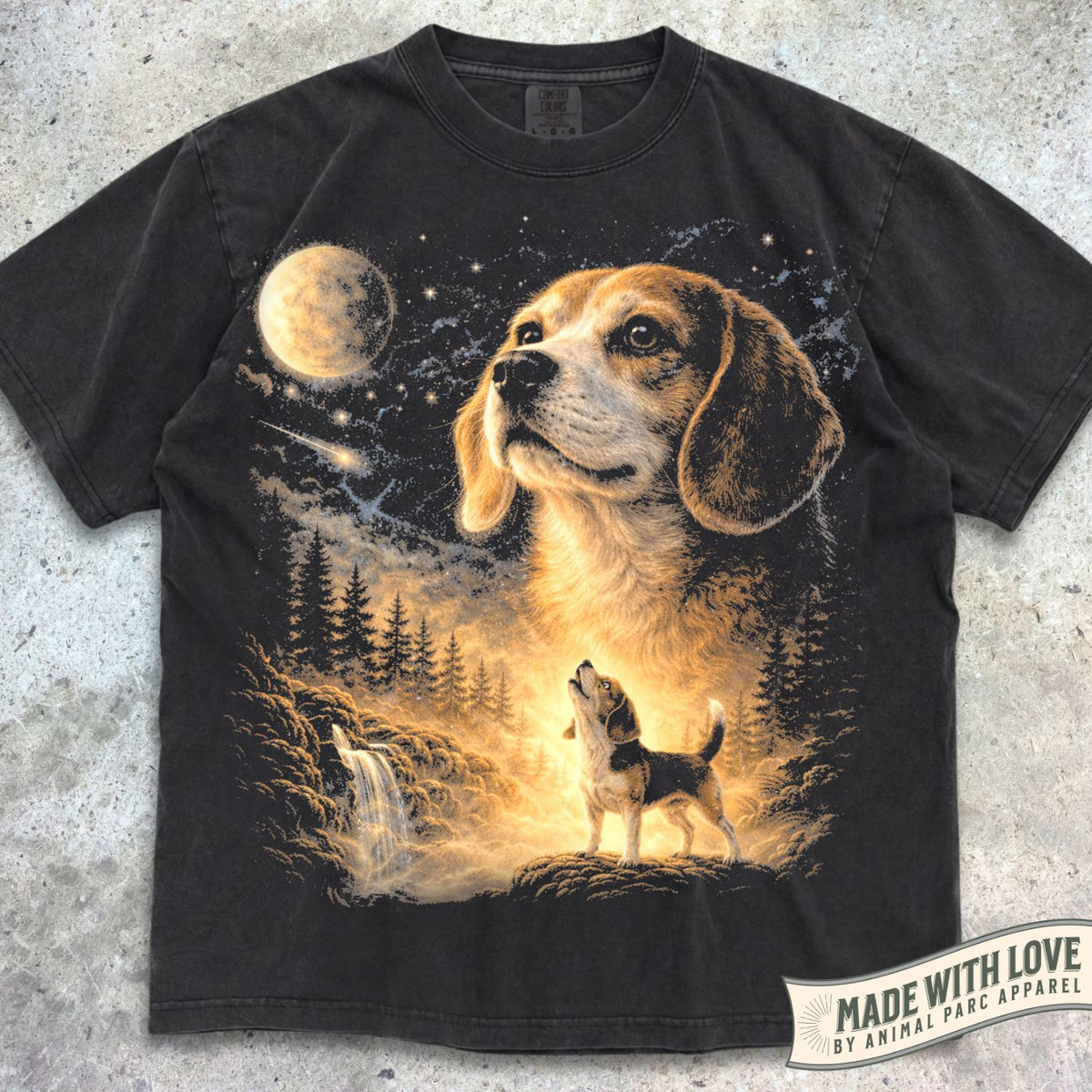 Beagle Howling Moon Tee