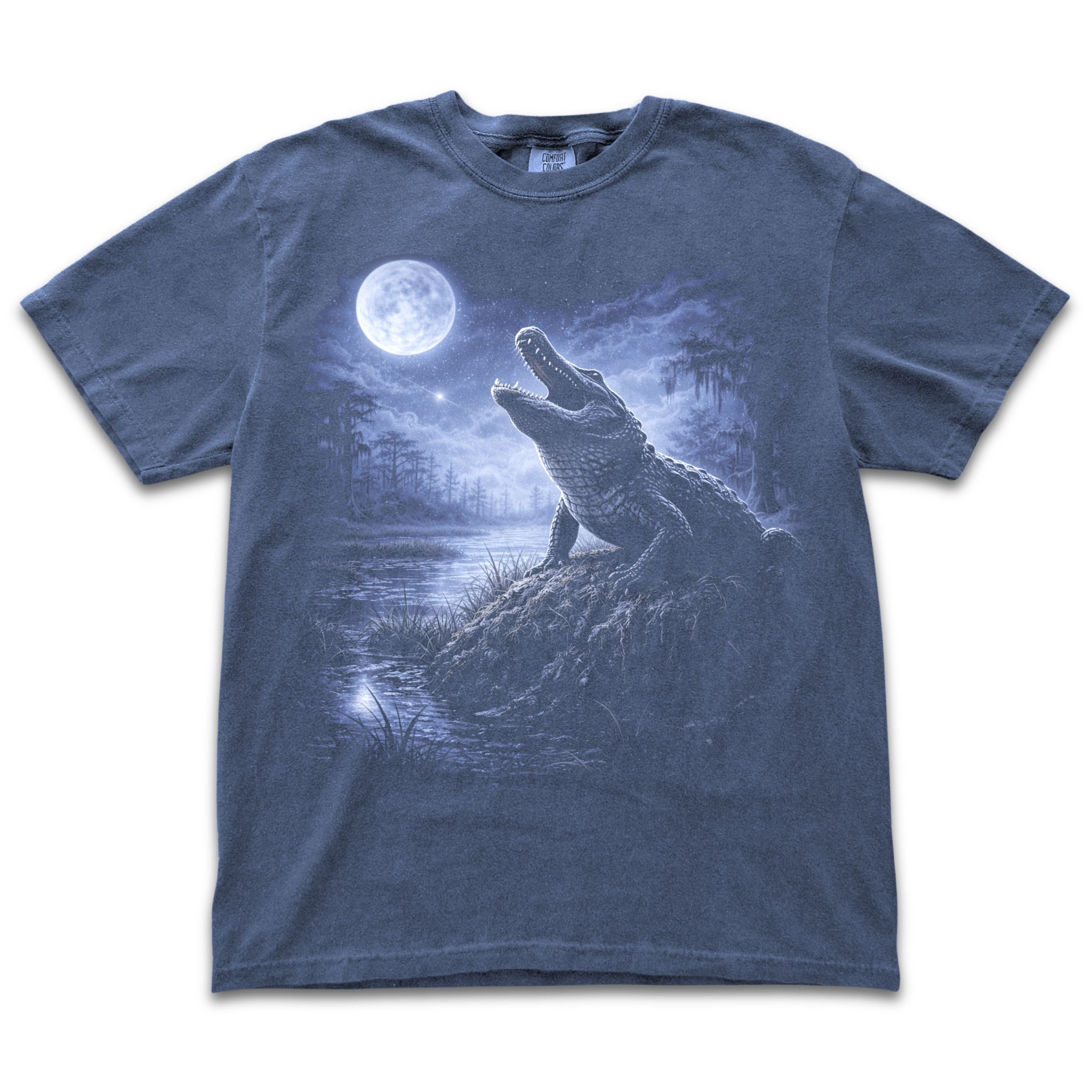 Alligator Howling to the Moon