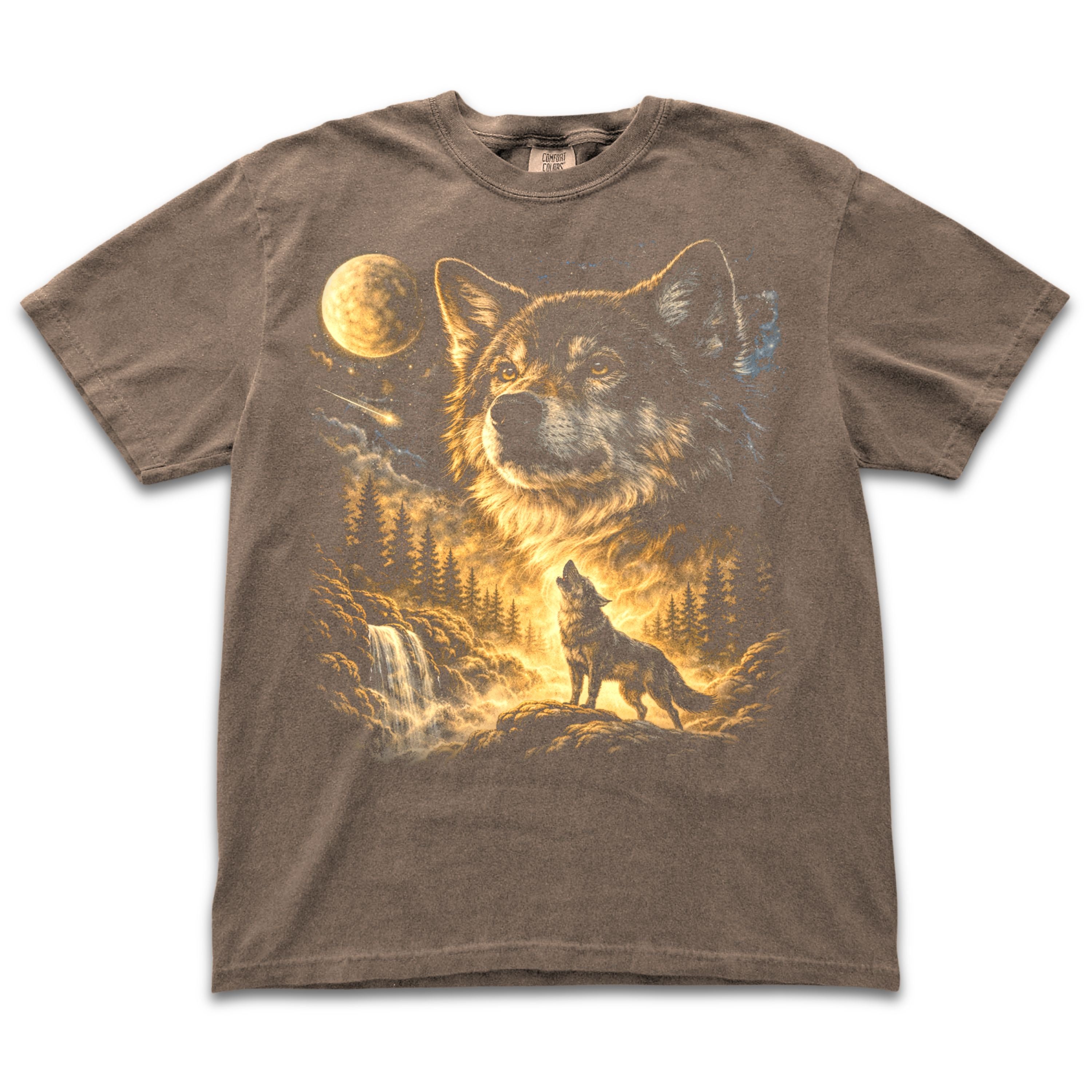Wolf Howling to the Moon