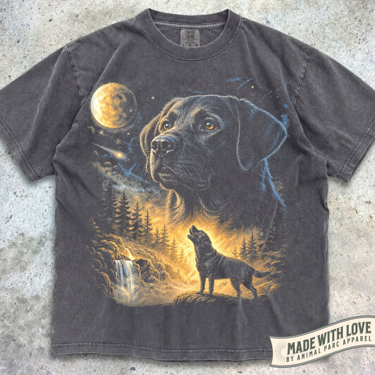 Black Labrador Howling Moon Tee