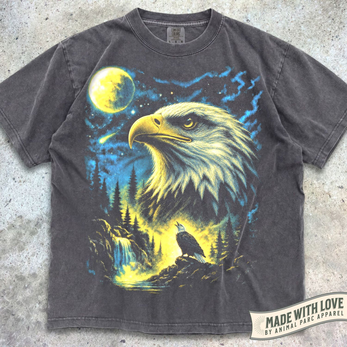 Bald Eagle Howling Moon Tee