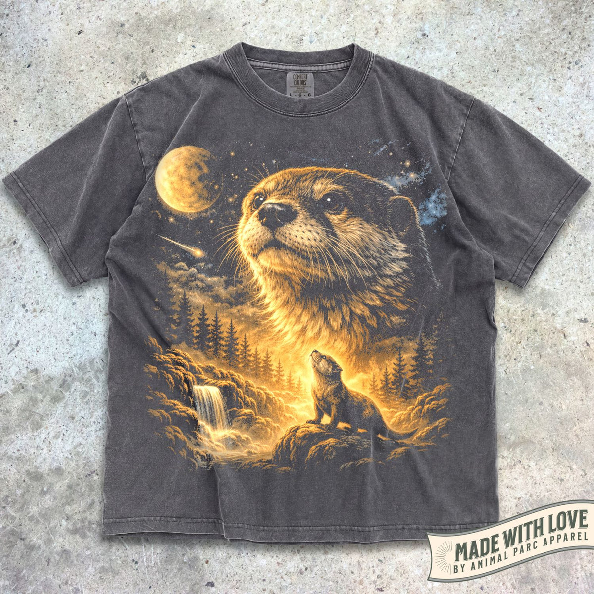 Howling Otter Tee