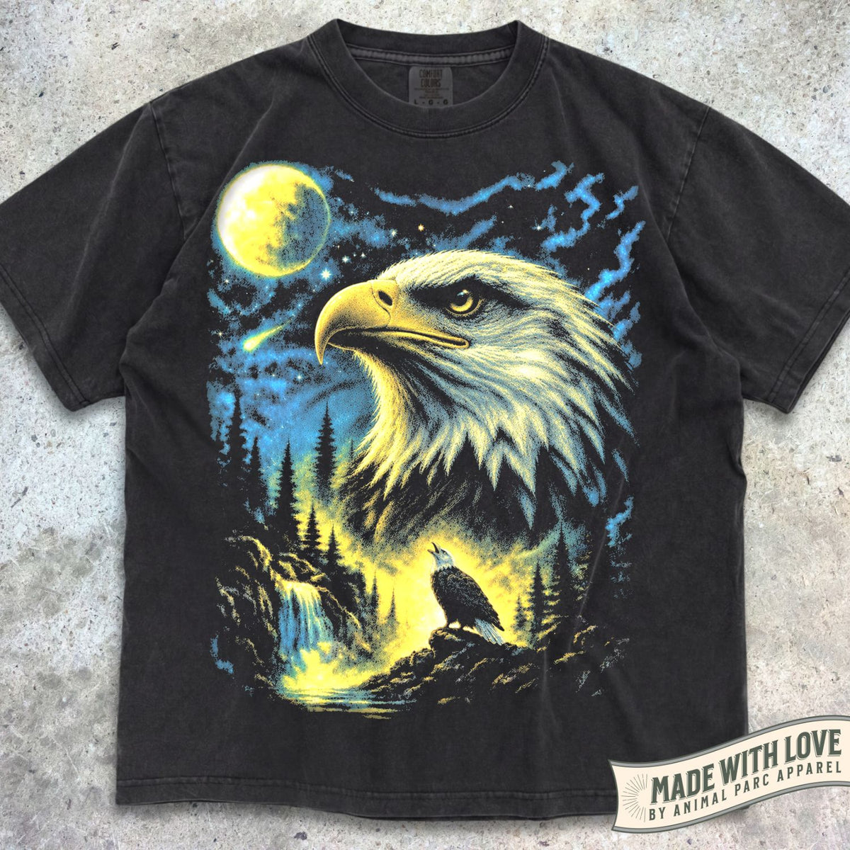 Bald Eagle Howling Moon Tee