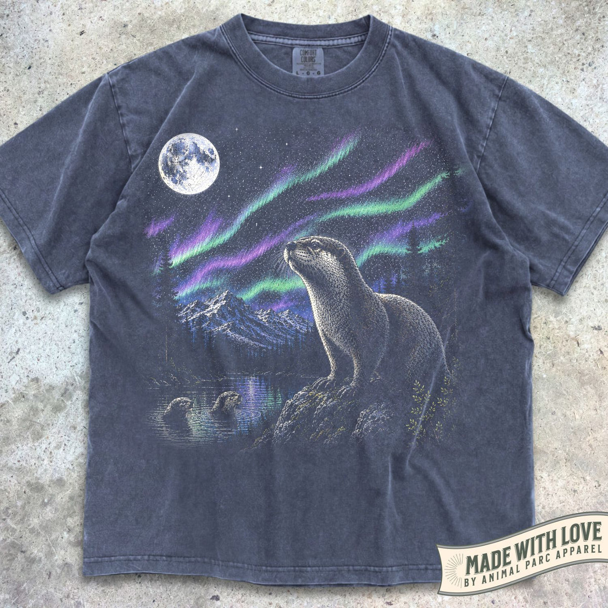 Northern Lights Otter Tee