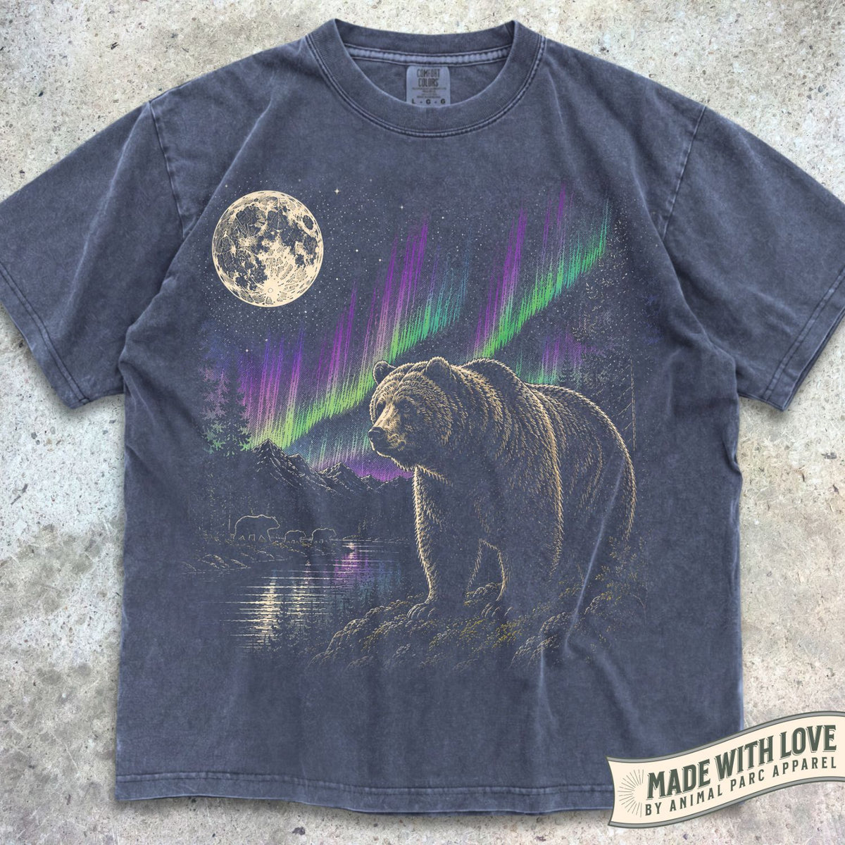 Grizzly & Northern Lights Tee