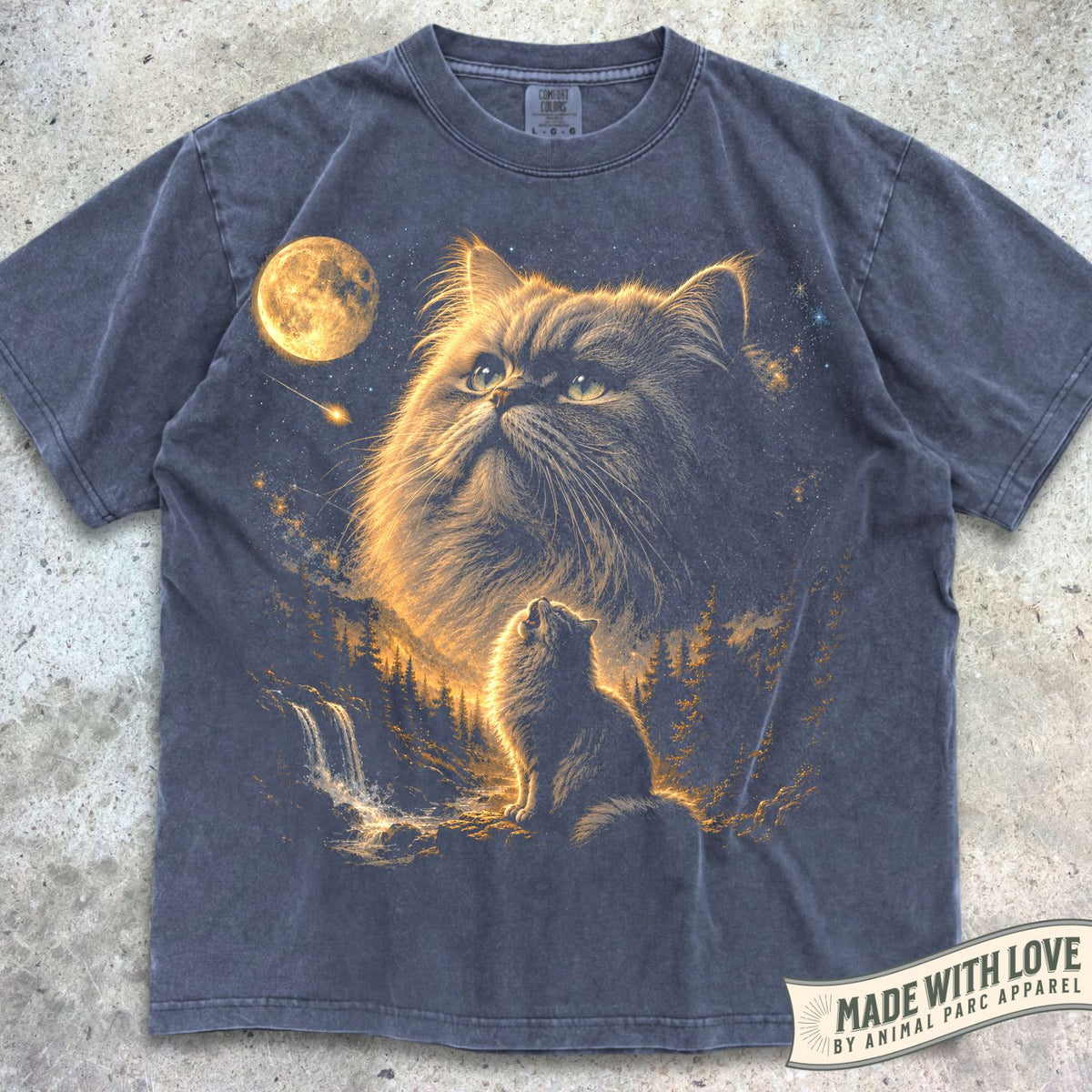 Persian Cat Howling Moon Tee