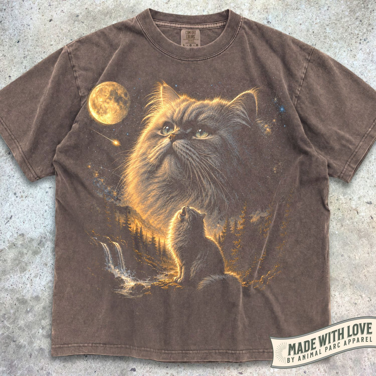 Persian Cat Howling Moon Tee