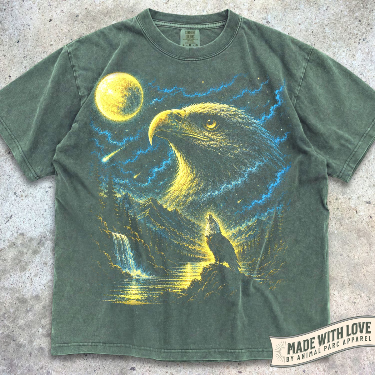 Bald Eagle Howling Moon Tee 2.0