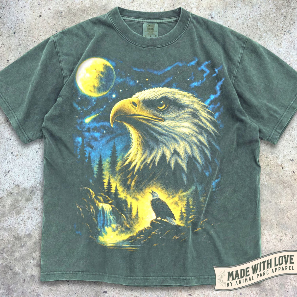 Bald Eagle Howling Moon Tee
