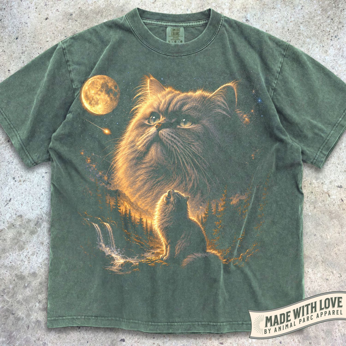 Persian Cat Howling Moon Tee