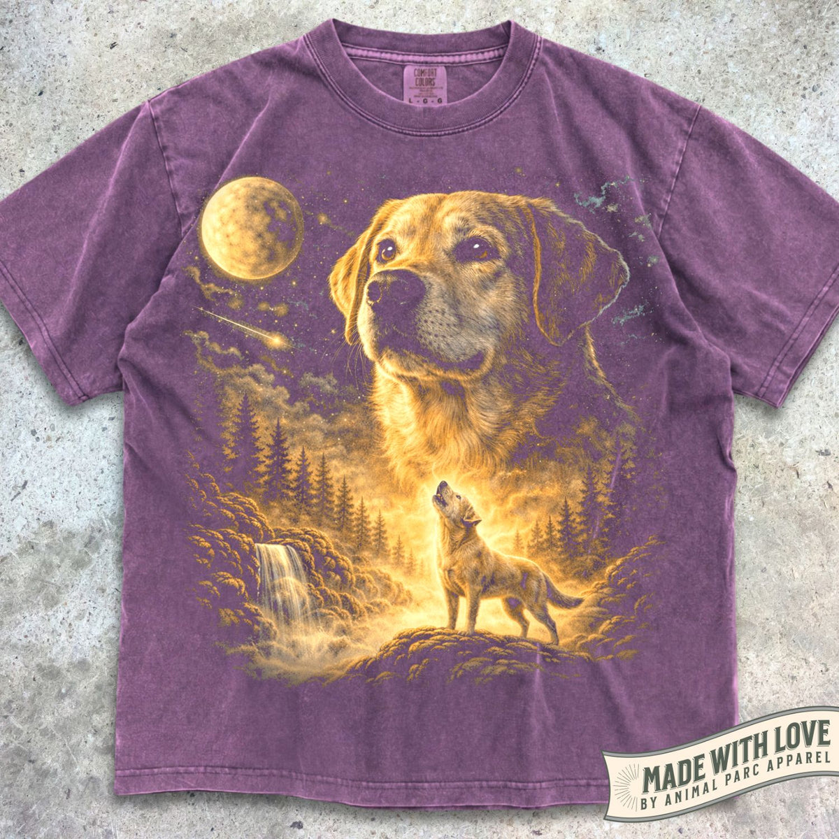 Labrador Howling Moon Tee